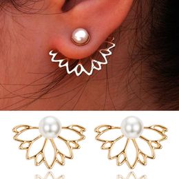 Pearl Crystal Lotus Stud Earring Ladies Earrings Popular European And American Style New Earrings