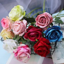 Single emulation flannelette rose Wedding decoration simulation rose flower Hand Feel moisturizing rose Valentine's Day gift T9I00382