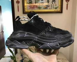 Alle schwarzen Freizeitschuhe Damen Herren Sneakers Trainer für Old Dad Triple S Party Chaussures De Sport Plateauschuh Schwer