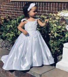 Tulle Flower Girl Dresses For Wedding White Ball Gown Princess Girls Pageant Gowns Children Communion Dress