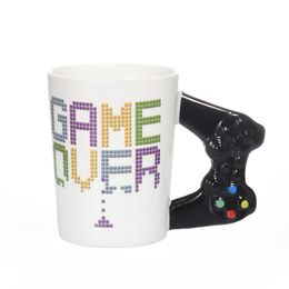 Game Over Coffee Mug contrôleur de jeu 3D Tasse poignée de lait tasse de thé en céramique Tasses Game Boy cadeau d'anniversaire