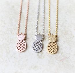 Wholesale-High quality Fashion jewelry Pendant Necklaces with Pineapple Pendant Super Popular Pendant Necklace for Women Christmas gift