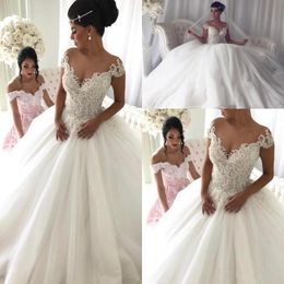 Exquisite Lace Ball Gown Wedding Dresses Sheer Crew Neck Short Cap Sleeves Beaded Bridal Gown Vintage Long Court Train Vestidos AL2847