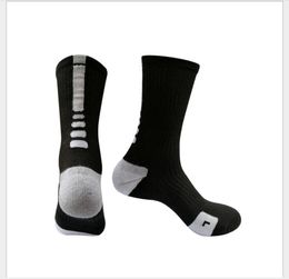 Quick-drying socks for men's basketball elite in towel sports socks