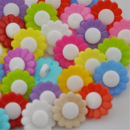 500PCS Mix Colours sunflower shape plastic buttons 1 hole Sewing children Buttons,free shipping PT78