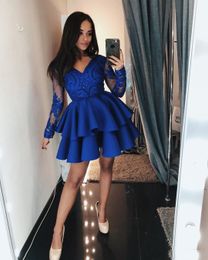Royal Blue V Neck Lace A Line Homecoming Dresses Long Sleeves Applique Tiered Layers Short Party Cocktail Prom Dresses