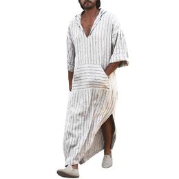 Muslim Style Striped Men Robe Nature LoungeWear Kaftan Homme Robes Dress Saudi Arabia Full Length Cotton Linen Man Robe