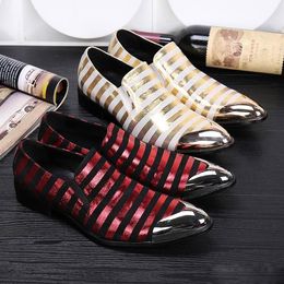 New Men Striped Charm Golden Dress Shoes Fashion Metal Charm Pointed Toe Boat Shoes Business Leisure Personalised Shoes Red Black