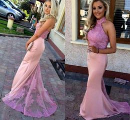 Elegant Fitted Prom Dresses Mermaid High Neck Halter Sleeveless Lace Appliques Blush Pink Mermaid Evening Party Gowns Formal Dress with Shee