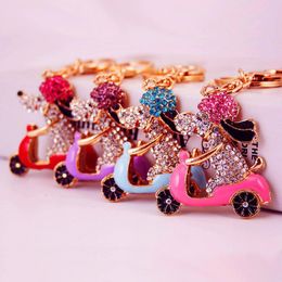 Metal Pendant Keychain Riding Bike Puppy Car Key Chain Cute Creative Rhinestone Handbags Key Ring Charm Jewlery Accessories