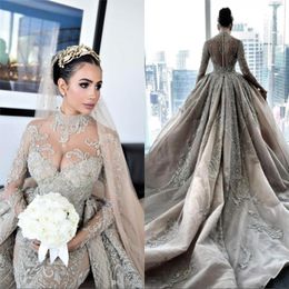 Luxuriöses, mit Kristallperlen verziertes, hochgeschlossenes Meerjungfrau-Brautkleid mit Sweep-Zug, sexy Plus-Size-Langarm-arabisches Mulslim-Brautkleid