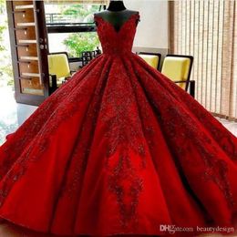 Arabo lussuoso Dubai Abito da ballo rosso scuro Abiti in pizzo Applique Sweetheart Beaings Abito da sposa Abiti da sposa Abiti da Noiva 330 s