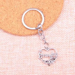 New Keychain 24*24mm grandma heart flower Pendants DIY Men Car Key Chain Ring Holder Keyring Souvenir Jewellery Gift