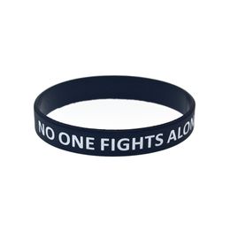 1PC No One Fights Alone Cancer Awareness Silicone Rubber Wristbands Motivational Logo Jewellery Adult Size Black