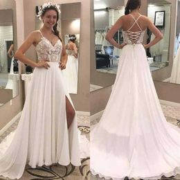 2019 Boho Beach Wedding Dresses Spaghetti Straps Lace Appliques Top Corset Back Country Style Bohemian Chiffon Bridal Gowns with Split