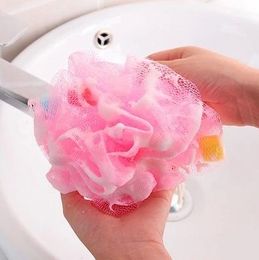 Commercio all'ingrosso- carino colorato in nylon spugna da bagno palla / bagno fiore famiglia materiale essenziale colore casuale