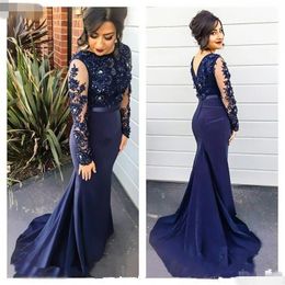 Navy Blue Muslim Evening Dresses 2020 Long Sleeves Lace Beaded applique Islamic Dubai Saudi Arabic Long Evening Gown Mermaid Prom Dress