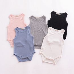 INS Baby Clothes Solid Baby Girl Rompers Cotton Toddler Boy Jumpsuits Sleeveless Infant Climbing Clothes Summer Baby Clothing 5 Colour DW3744