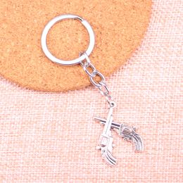 31*23mm crossed pistols revolvers western KeyChain, New Fashion Handmade Metal Keychain Party Gift Dropship Jewellery