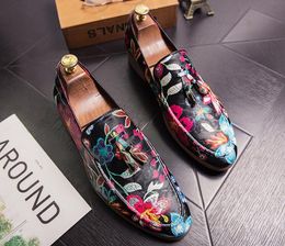 Hand Made Casual Slip On Men Shoes Plus Size 38-46 Men Loafers Colour printing Young Casual Drive Shoes Flats Casual Male Dress