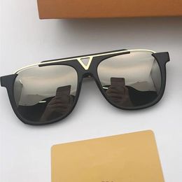 Wholesale- Sunglasses Luxury Popular Retro Vintage Men Brand Designer Sunglasses Shiny Gold Summer Style Laser Logo Gold Plated With Case