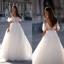 Modest A Line Millanova Wedding Dresses Short Sleeve Spaghetti Tulle Lace Applique Wedding Gowns Sweep Train robe de mariée