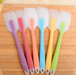 bake gadget silicone kitchen tool 21 cm Soft Seamless Spatula Butter Cream Scraper Brush Baking Maker Hot Sale Free Shipping SN401