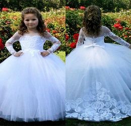 Cheap Lace Lovely Flower Girl Dresses For Weddings Sheer Neck Long Sleeves Ivory Litter Girls Pageant Dress Kids Baby Communion Gowns