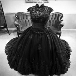Vintage Black Gothic Wedding Dress Princess High Neck Beaded Lace Country Boho Wedding Dresses 2019 robe de mariee