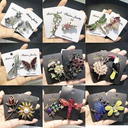 Fashion Brooch Pin lovely Retro animal pins bees owl butterfly dragonfly crystal Rhinestone rose flowers China Pop Jewlery free DHL