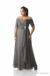 2020 Grey Mother of the Bride Dresses Plus Size Off the Shoulder Cheap Chiffon Prom Party Gowns Long Mother Groom Dresses Wear