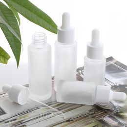 15ml 30ml Empty Frosted Clear Glass Dropper Bottle Lotion Bottle with White Cap Cosmetic Container WB2014