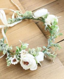 Girls Flower princess crown headbands stereo simulation flowers rattan weaving bridals Wreath children's day party garlands Y1527