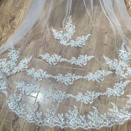 Glamorous Lace Appliqued Bridal Veils Headwear White Ivory 3 Metres Long Tulle One Layer Wedding Veil For Brides Hair Accessories 293C