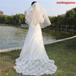 New High Quality Fashion Designer Luxury Beaded Edge White Ivory Wrist Length Two Layer Wedding Veil Alloy comb Meidingqianna Brand