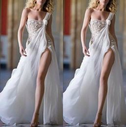 2019 New Boho A Line Wedding Dresses One Shoulder Appliqued Bridal Gowns Split Sexy Beach Wedding Dress Cheap