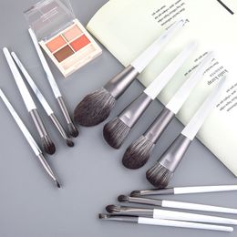 White Makeup Brushes 12pcs Set Concealer Lip Eyeshadow Powder Foundation Blusher Face Brush Contour Make up Cosmetic Brush Beauty Tools