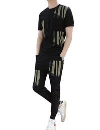 Mens Designer Tracksuits T-shirt + Pant 2 Piece Clothing Sets Print Outfit Suits 2020 Fashion Summer Youth Outdoor Casual Tracksuits