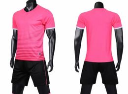 Top 2019 men Shop popular Training Soccer Sets With Shorts Uniforms Shop customed Soccer apparel Uniforms kits Sports Online yakuda's store