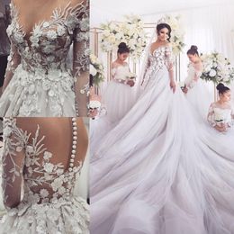 2021 Arabisch Vintage Brautkleider Brautkleider Kapelle Zug Spitze 3D Blumenapplikationen Tüll Garten Vestido de Novia