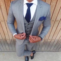 Popular One Button Groomsmen Peak Lapel Groom Tuxedos Men Suits Wedding/Prom Best Man Blazer ( Jacket+Pants+Vest+Tie) 674