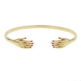 Wholesale-unique design Jewellery gold plated beautiful hand Jewellery hand design open cuff Chic Modern fashion Jewellery bracelet bangle