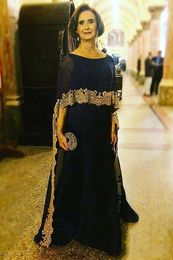 2019 Dark Navy Mother of the Bride groom Dresses with Cap half sleeves lace chiffon crew Gold Applique Floor Length Plus Size Evening gowns