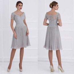 Cheap Mother Of The Bridal Dresses V-neck Short Sleeve Formal Party Dress Ruched Appliqued Lace Elegant Wedding Guest Dress Custom Made