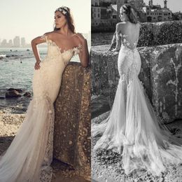 2020 Glamorous Mermaid Evening Dresses Off Shoulder Sexy Back Appliques Hand Made Flowers Prom Dress Sweep Train Special Occasion Dresses