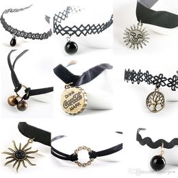 Necklaces Pendants High Quality Jewellery Wholesale Lace Collar Ribbon Neckband Bell Starfish Necklace Pretty Velvet Chokers Necklaces