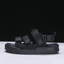 Hot Sale-en Designer Sports Slippers Boys girls Peep Toe Sandals Wide Flat Slippery flip-flops Shoes