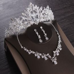 STOCK 2020 Romantic Crystal Designer Cheap Two Pieces Earrings Necklace Rhinestone Wedding Bridal Sets Jewelry Set Jewely 2019