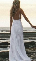 2020 New Sexy Beach Wedding Dresses Spaghetti Straps Appliques Low Back Lace Wedding Dress Summer Bohemian Wedding Bridal Gown