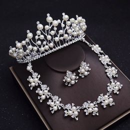 Full Pearl Crown Set Pearls Flowers Neckalce Ladies Jewellery Diamond Crowns Bride Wedding Accessories (Crown + Necklace + Earrings)